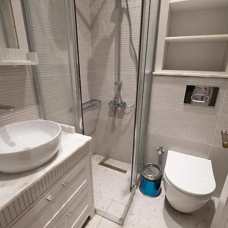 Mayer Select Стамбул