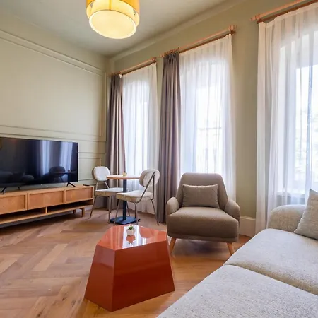 Mayer Select Апартаменты